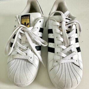 Adidas Superstar Sneakers Womans size  5.5